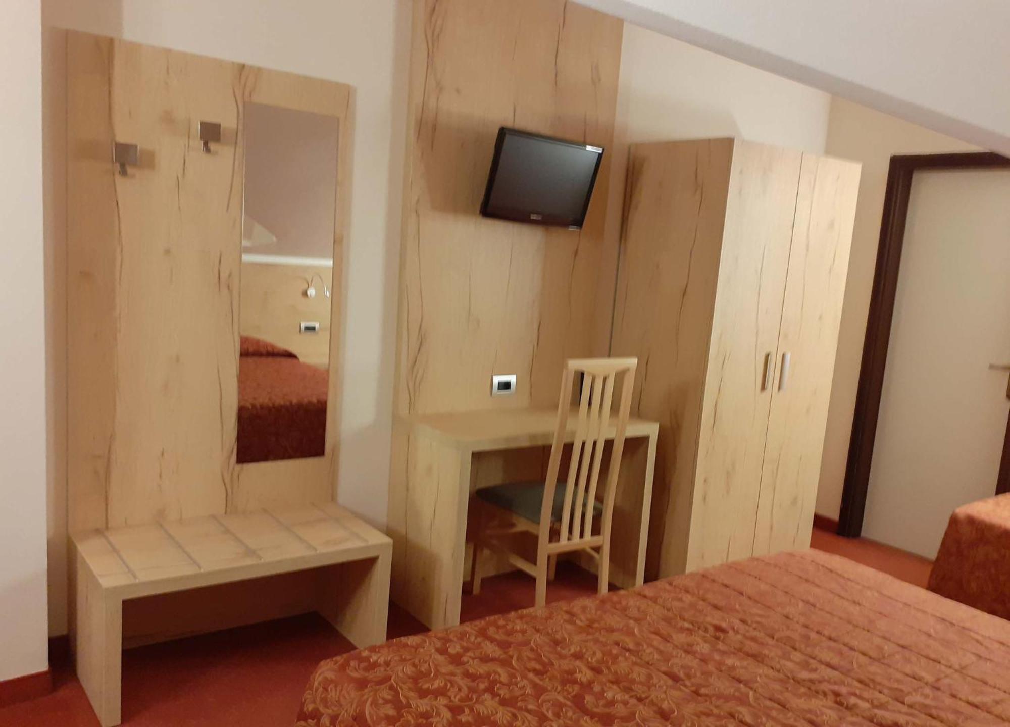 Hotel Des Alpes Castione della Presolana Luaran gambar