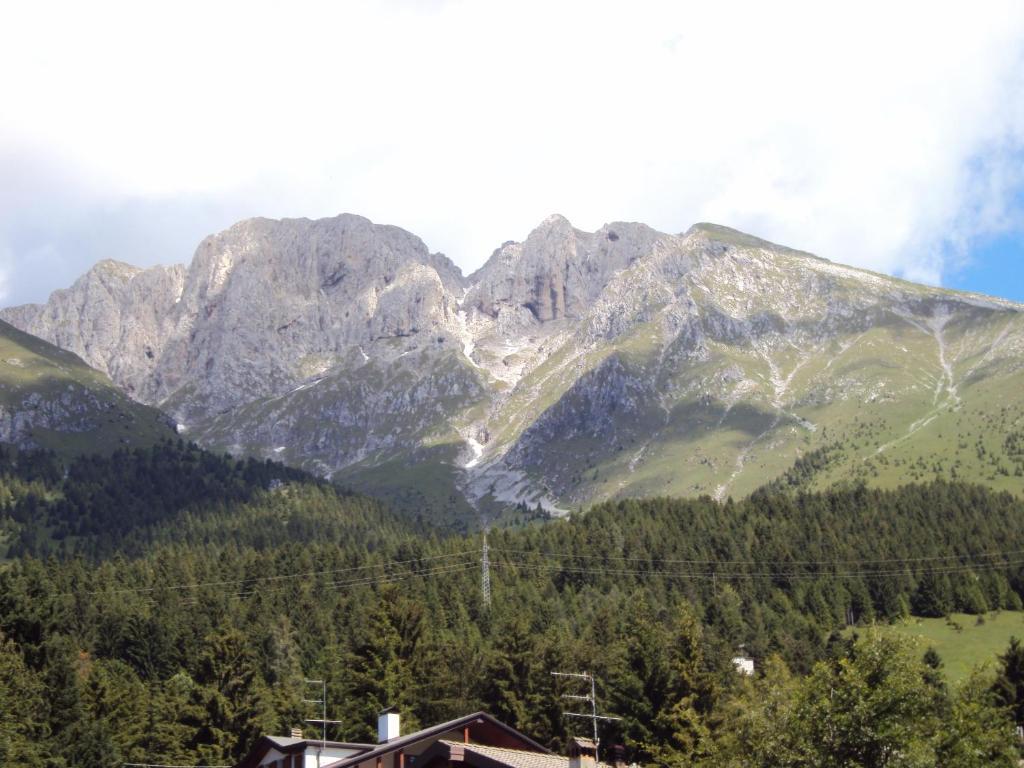 Hotel Des Alpes Castione della Presolana Luaran gambar